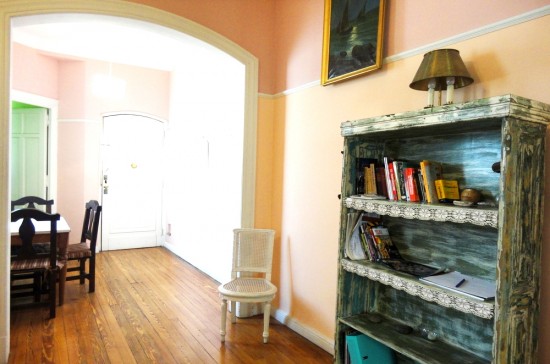 #2909: Pisos de madera, techos altos. Apartamento con estilo! - San