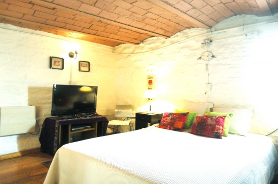 #2998: Departamento colonial, muy luminoso, con sol de mañana - San